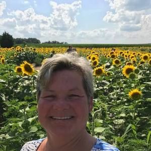 Meet your Posher, Cassie